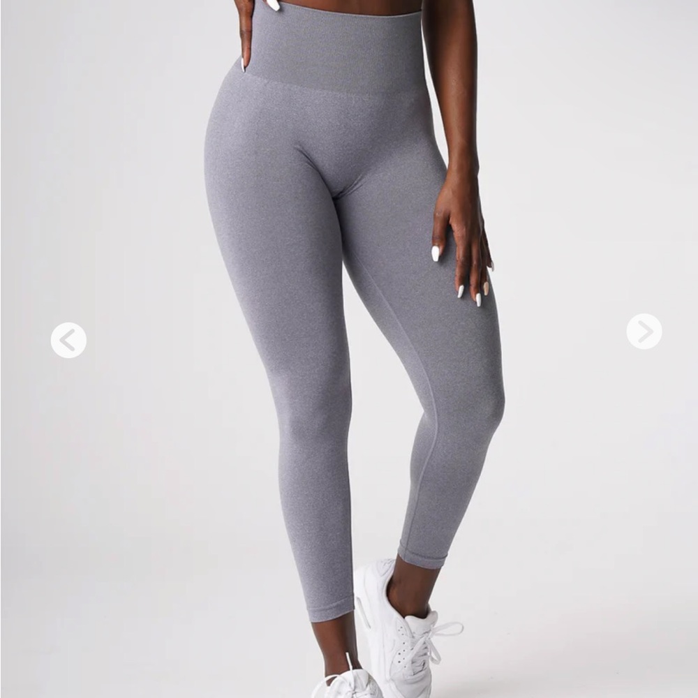 Grey workout leggings